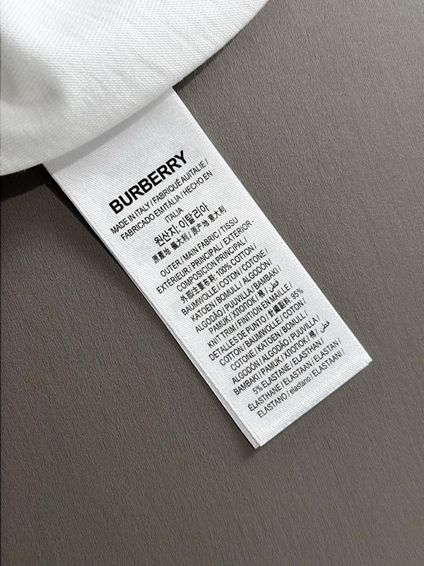 ブランドTシャツ角部分ディテール